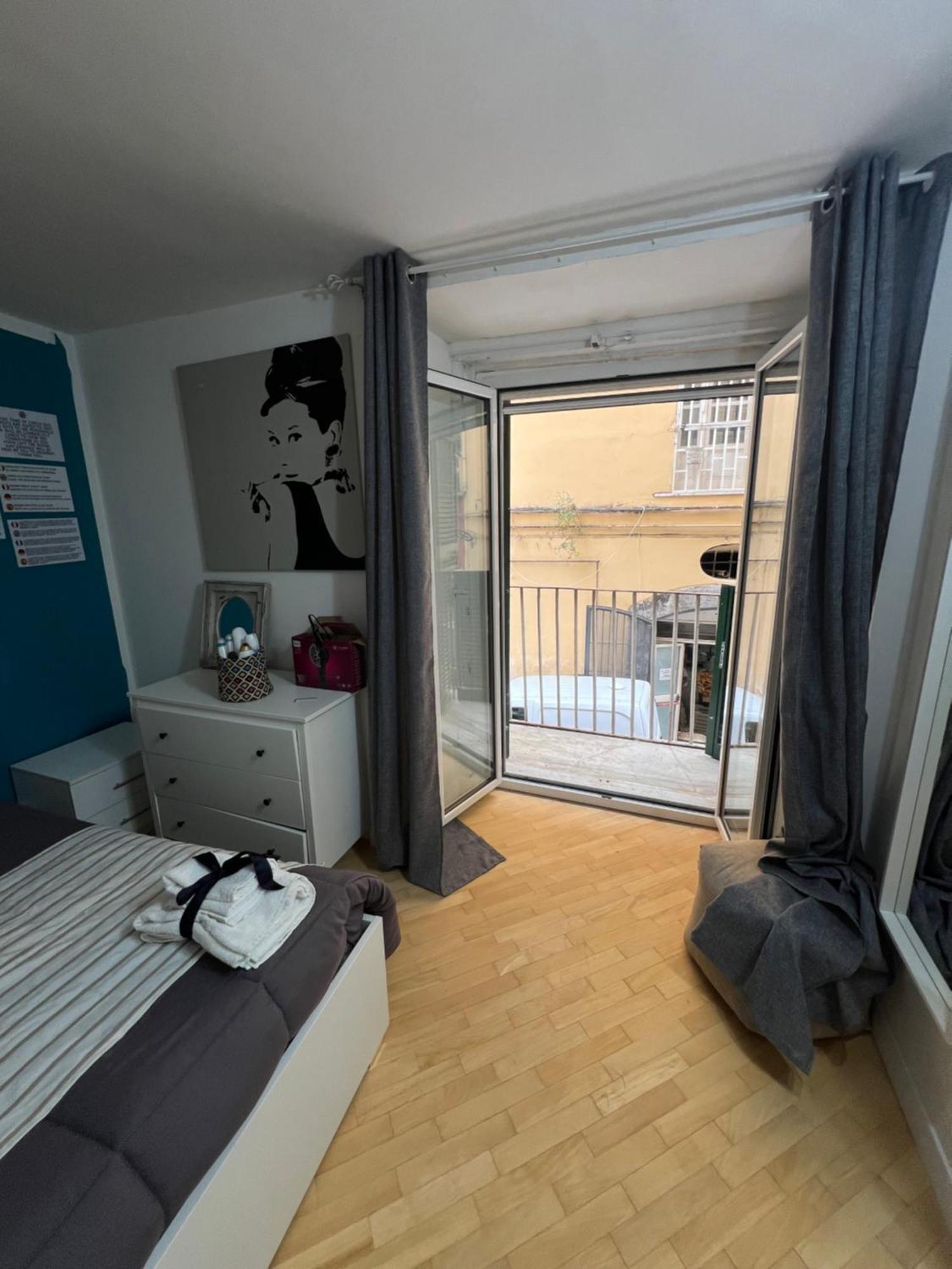 Plebiscito Charme Rooms نابولي المظهر الخارجي الصورة