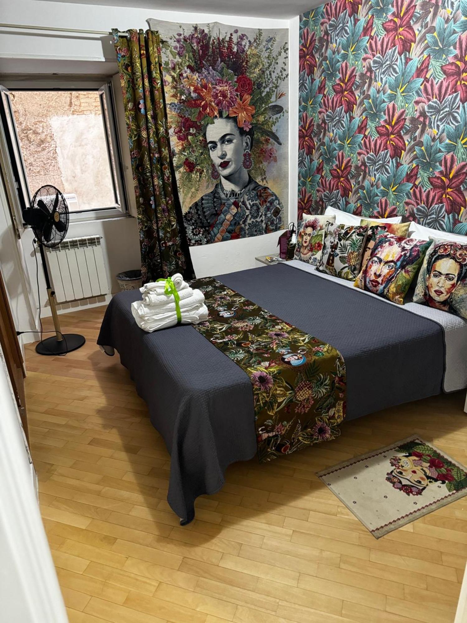 Plebiscito Charme Rooms نابولي المظهر الخارجي الصورة