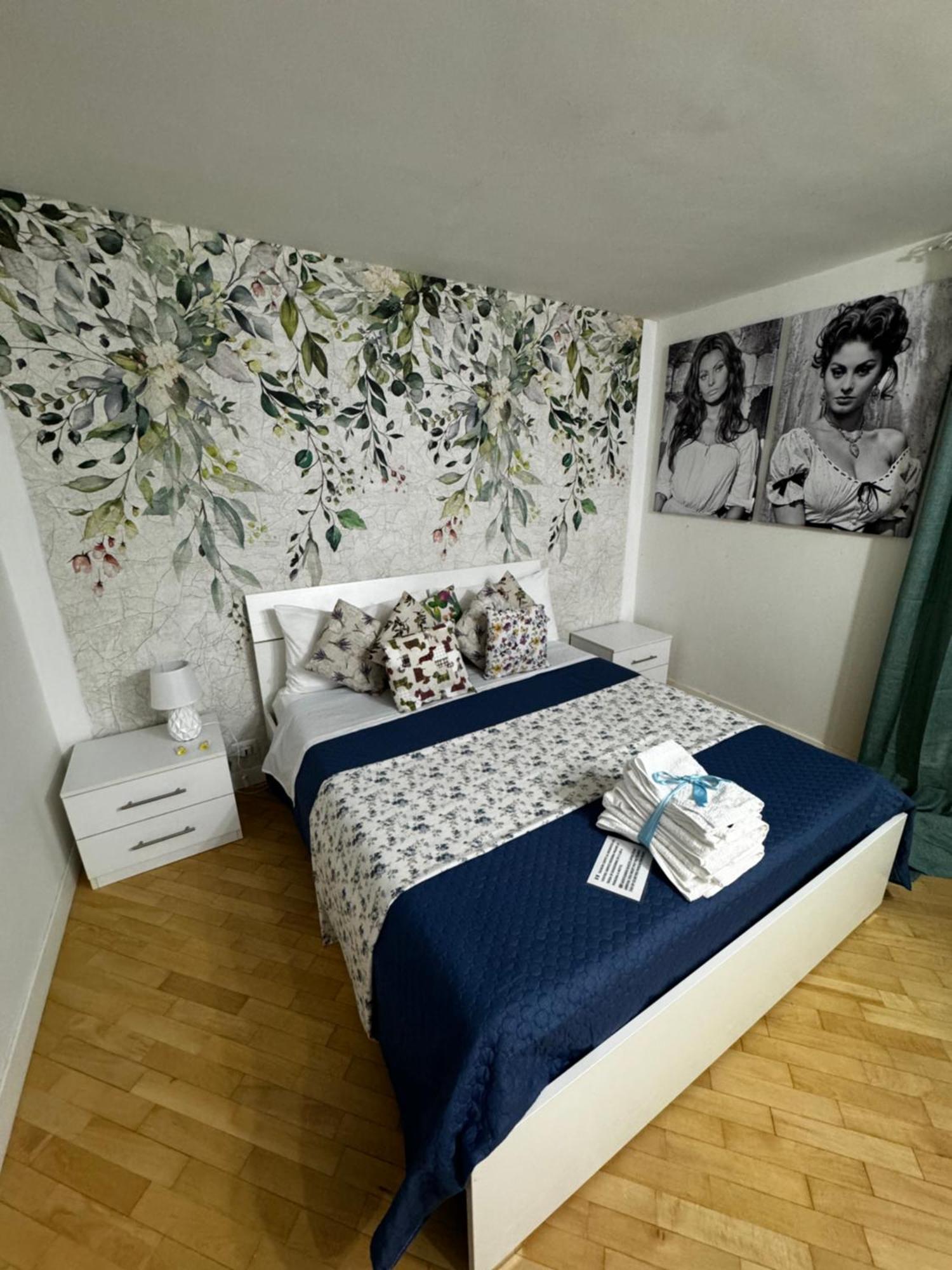 Plebiscito Charme Rooms نابولي المظهر الخارجي الصورة