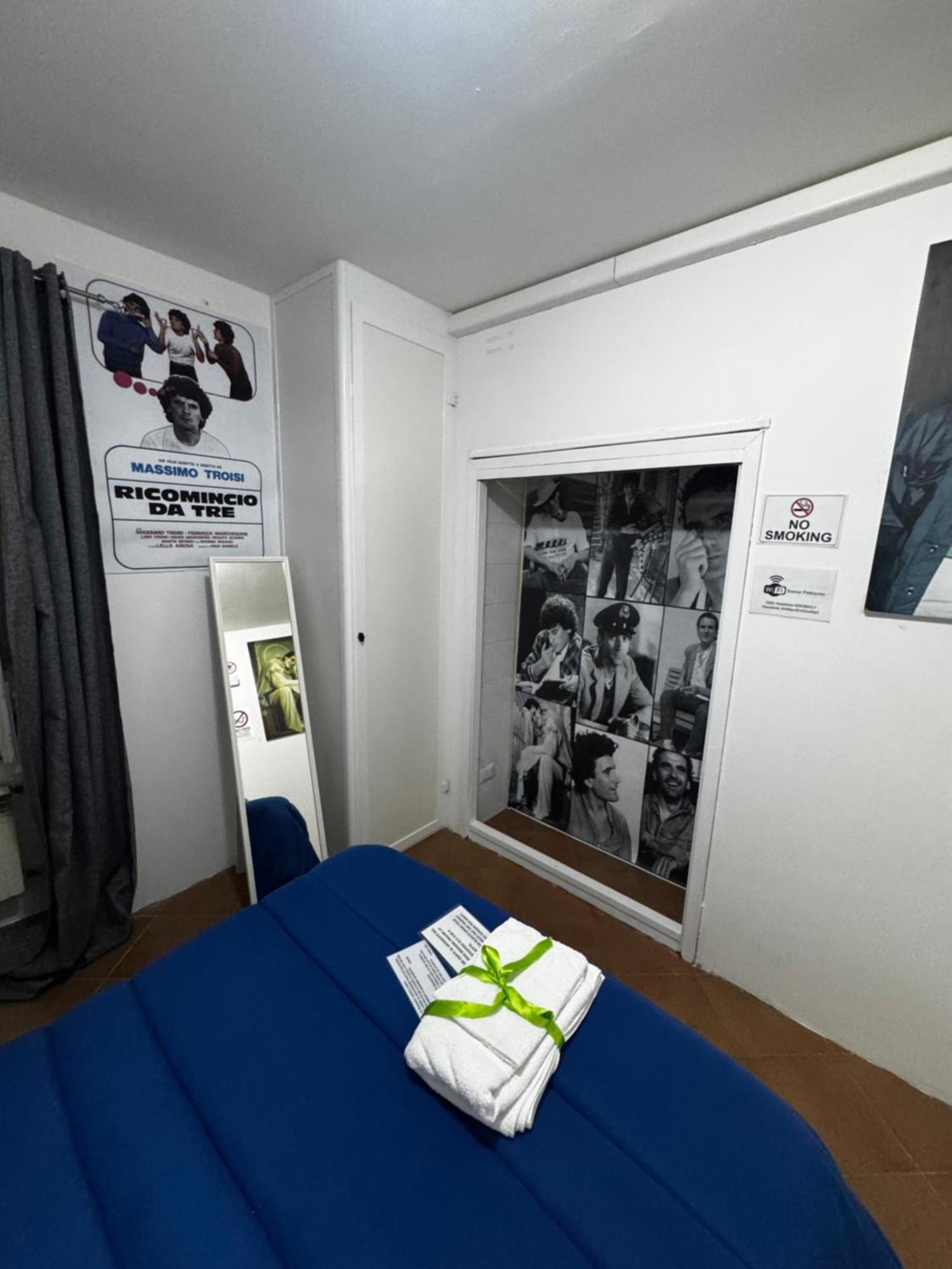 Plebiscito Charme Rooms نابولي المظهر الخارجي الصورة